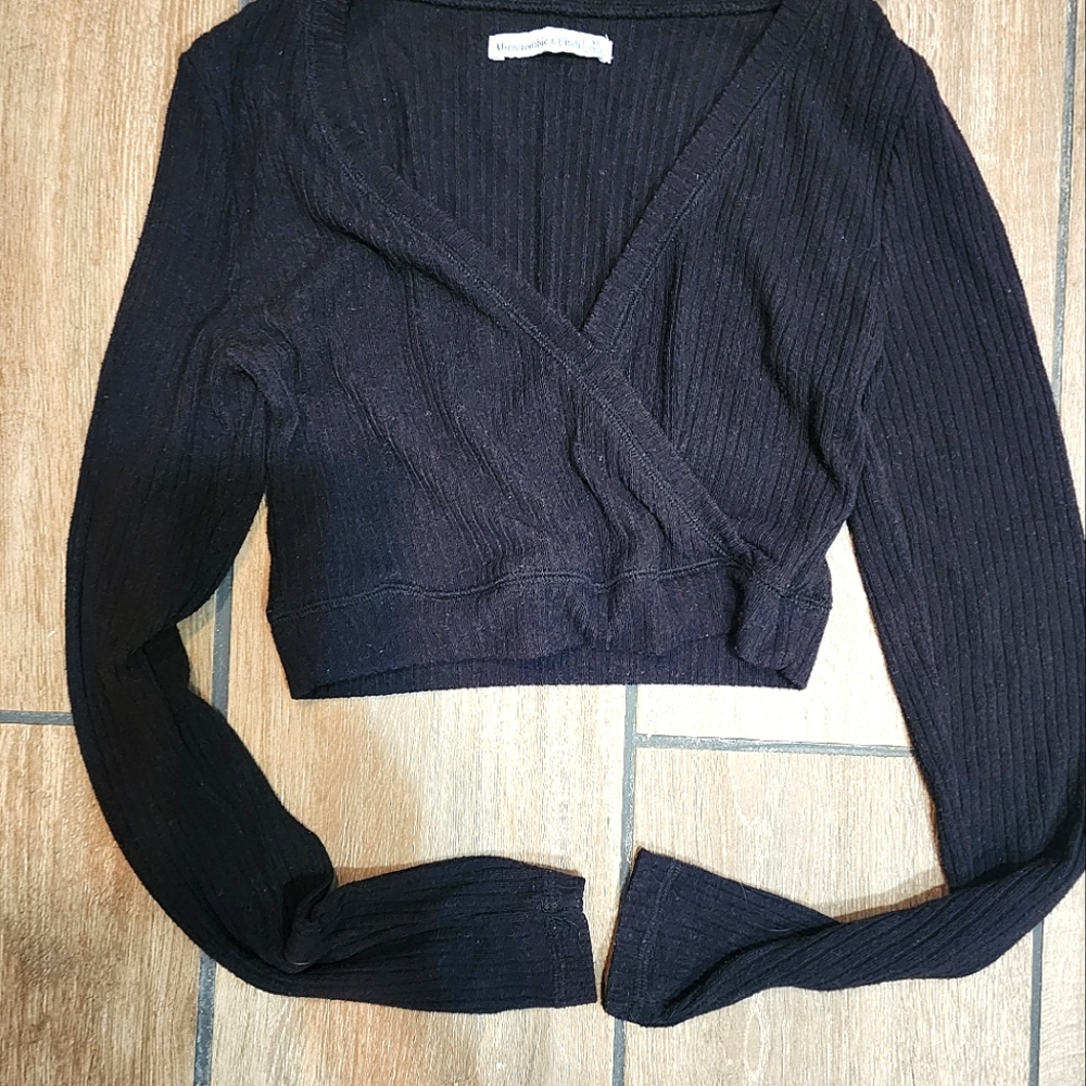 Abercrombie and Fitch surplice top size xs
